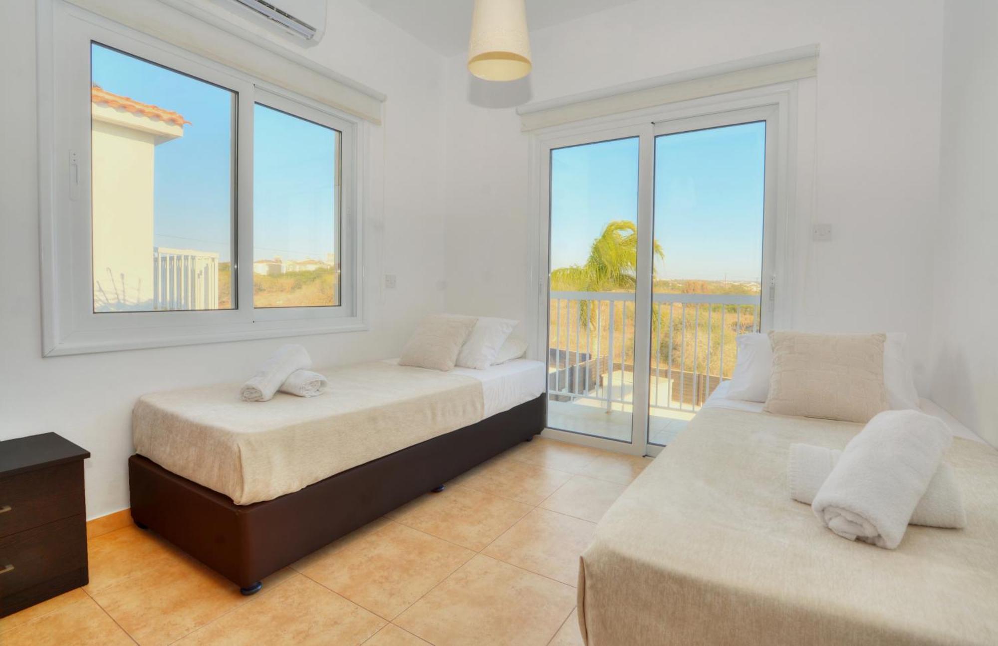Nissi Villa Gintare Ayia Napa Exterior photo