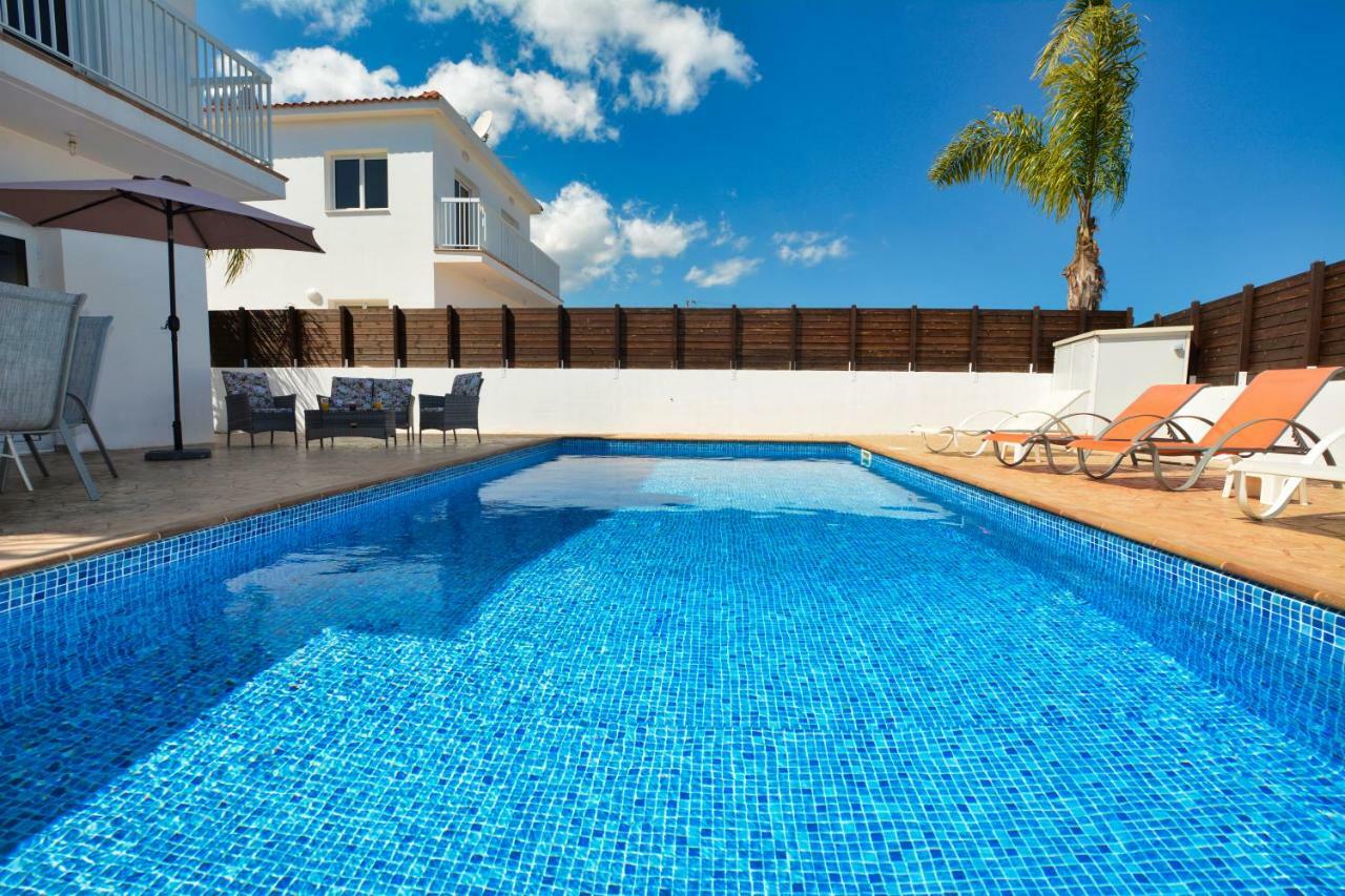 Nissi Villa Gintare Ayia Napa Exterior photo