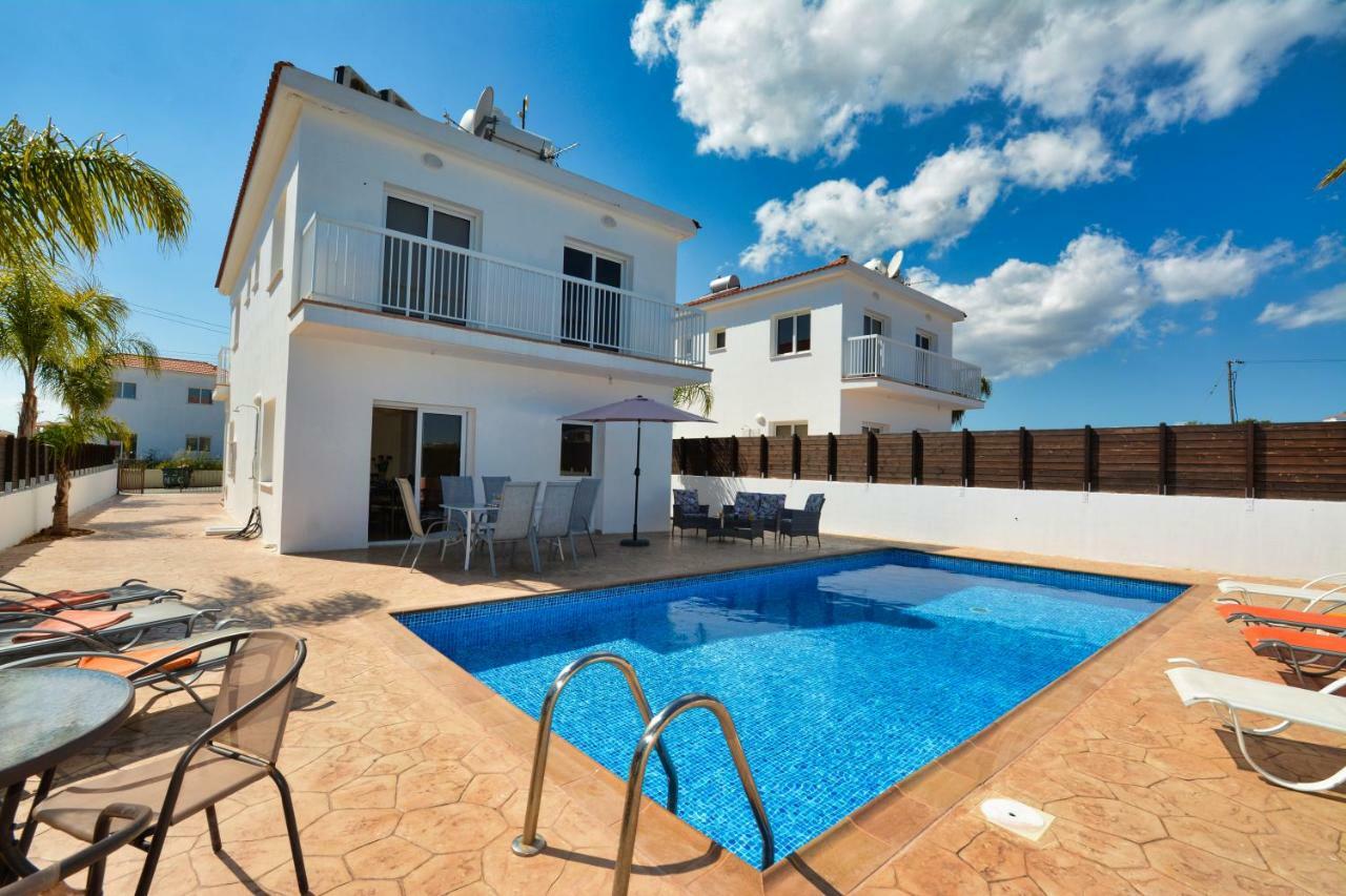 Nissi Villa Gintare Ayia Napa Exterior photo
