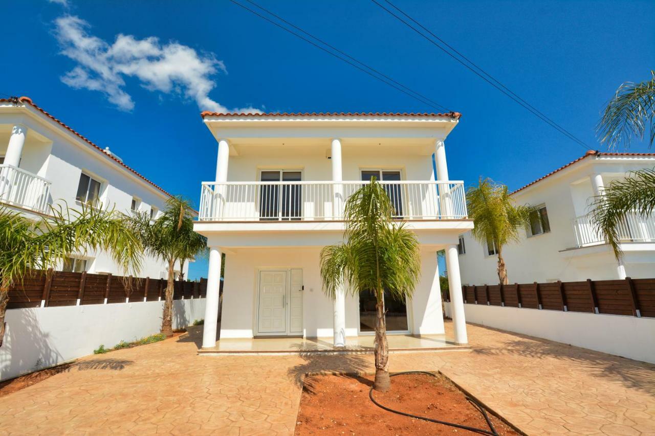 Nissi Villa Gintare Ayia Napa Exterior photo